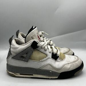 Nike Boys Air Jordan 4 White Size 5Y Basketball Shoes Sneakers 836016-192